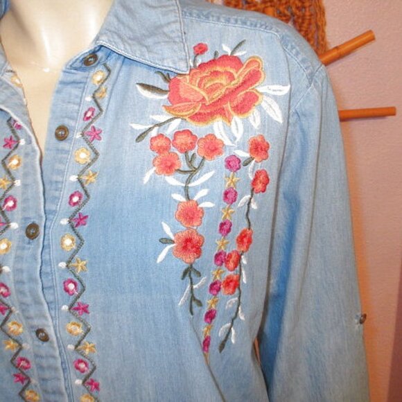 Vtg Embroidered Chambray Denim Shirt Size XL Tunic Top Bloomcore Boho Western - Picture 3 of 11